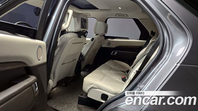 Land Rover Discovery 3.0 TD6 HSE Luxury