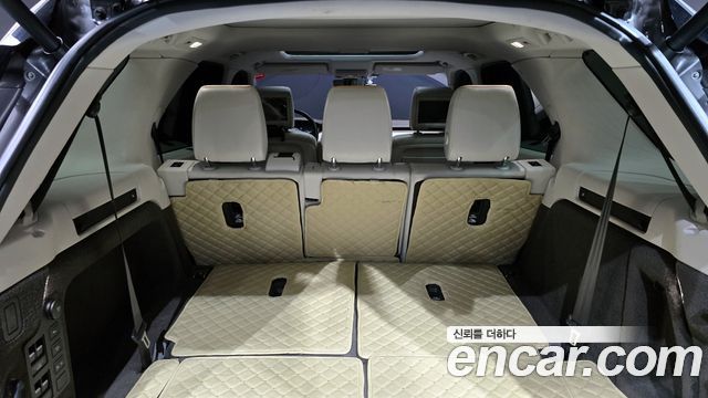 Land Rover Discovery 3.0 TD6 HSE Luxury
