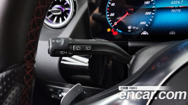 Mercedes-Benz GLA-Class GLA250 4MATIC