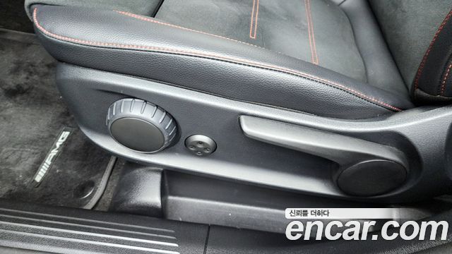 Mercedes-Benz GLA-Class GLA250 4MATIC