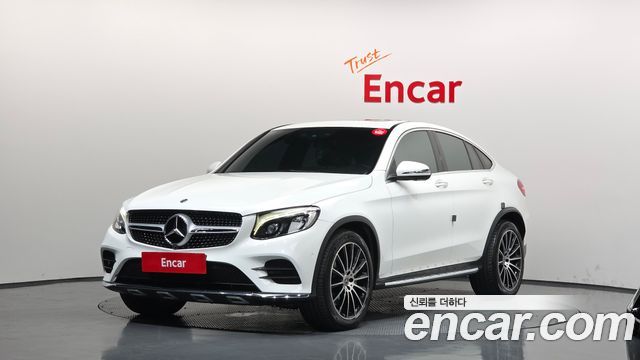Mercedes-Benz GLC-Class GLC300 4MATIC AMG Line Coupe