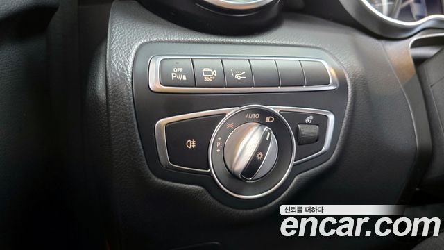 Mercedes-Benz GLC-Class GLC300 4MATIC AMG Line Coupe