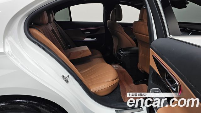 Mercedes-Benz E-Class E200 Avantgarde