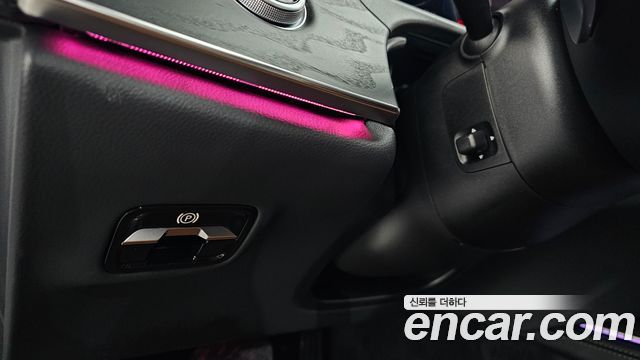 Mercedes-Benz E-Class E200 Avantgarde
