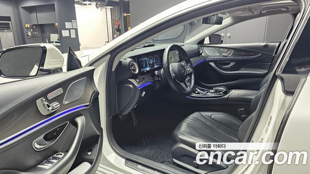 Mercedes-Benz CLS-Class CLS400d 4MATIC AMG Line