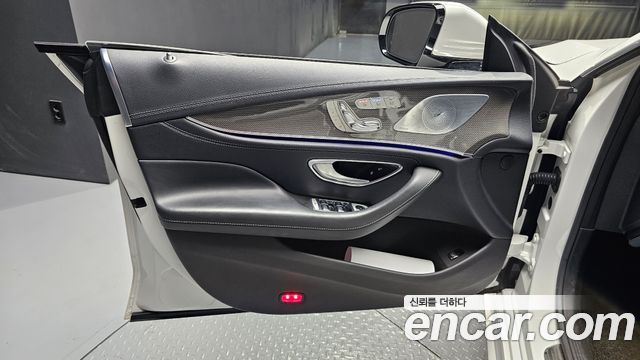 Mercedes-Benz CLS-Class CLS400d 4MATIC AMG Line