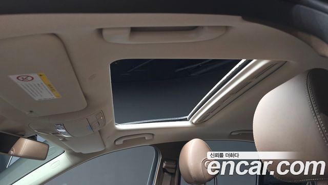Mercedes-Benz E-Class E300 4MATIC Exclusive