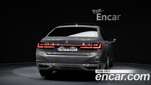 BMW 7-Series 730Ld xDrive Design Pure Excellence