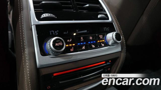 BMW 7-Series 730Ld xDrive Design Pure Excellence