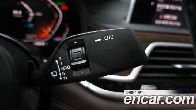 BMW 7-Series 730Ld xDrive Design Pure Excellence