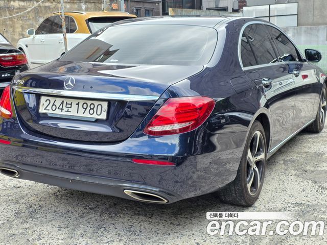 Mercedes-Benz E-Class E250 Avantgarde