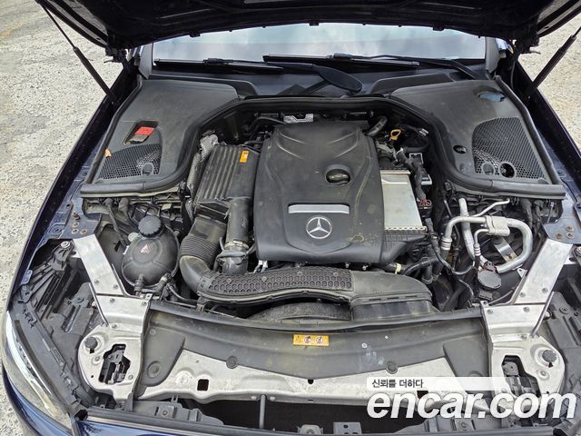 Mercedes-Benz E-Class E250 Avantgarde