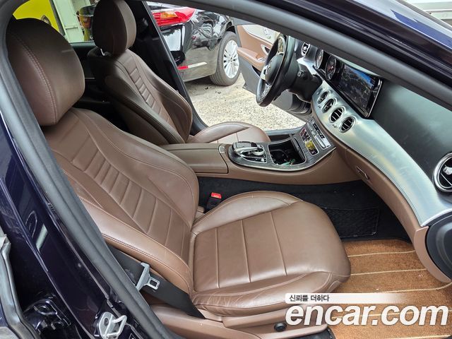 Mercedes-Benz E-Class E250 Avantgarde