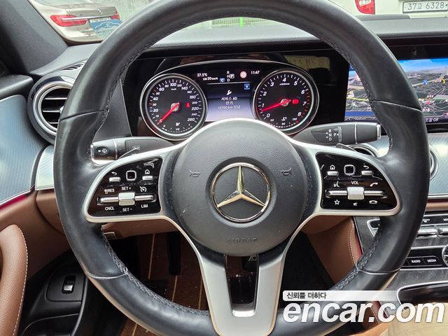 Mercedes-Benz E-Class E250 Avantgarde