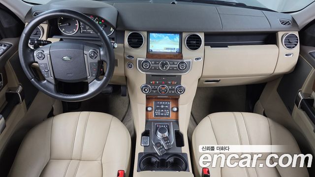 Land Rover Discovery 3.0 SDV6 SE