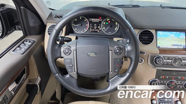 Land Rover Discovery 3.0 SDV6 SE