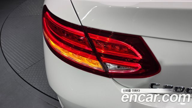 Mercedes-Benz C-Class C200 Cabriolet