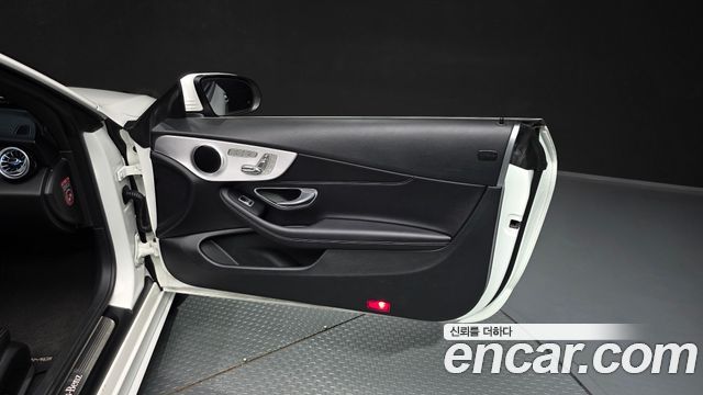 Mercedes-Benz C-Class C200 Cabriolet