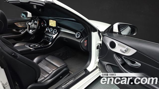 Mercedes-Benz C-Class C200 Cabriolet