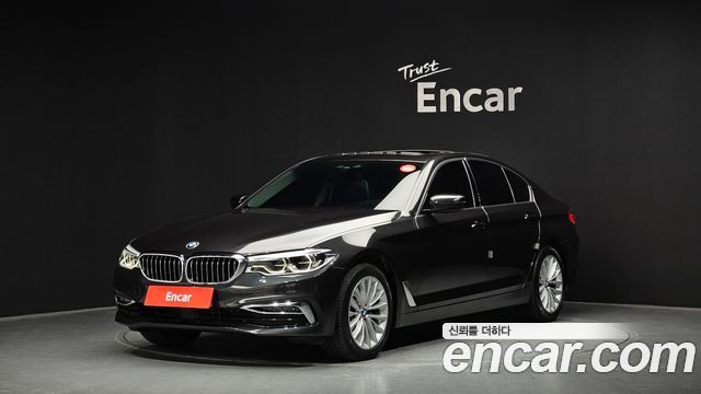 BMW 5-Series 520d xDrive Luxury Plus