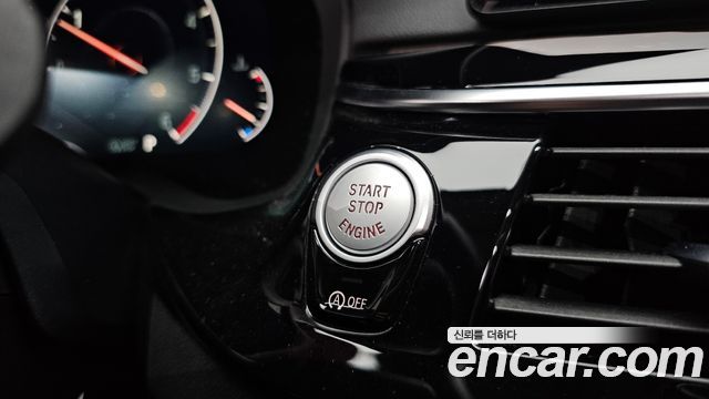 BMW 5-Series 520d xDrive Luxury Plus