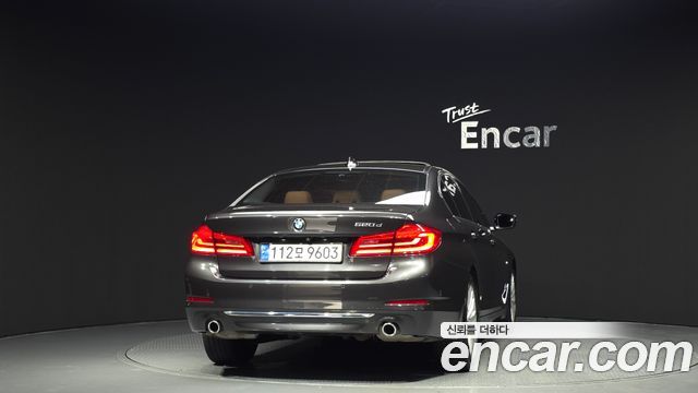 BMW 5-Series 520d Luxury Special Edition