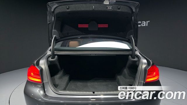 BMW 5-Series 520d Luxury Special Edition