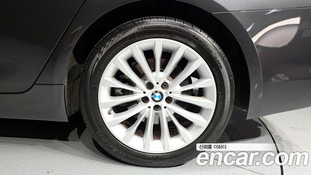 BMW 5-Series 520d Luxury Special Edition