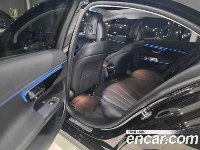 Mercedes-Benz E-Class E200 Avantgarde