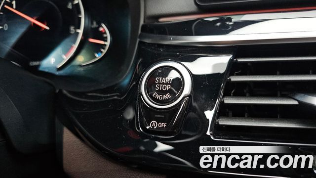 BMW 5-Series 520d xDrive M Sport Package Plus