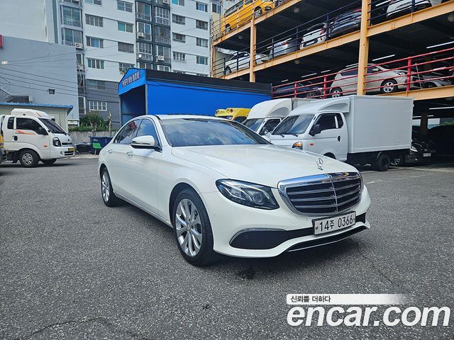 Mercedes-Benz E-Class E220d Exclusive