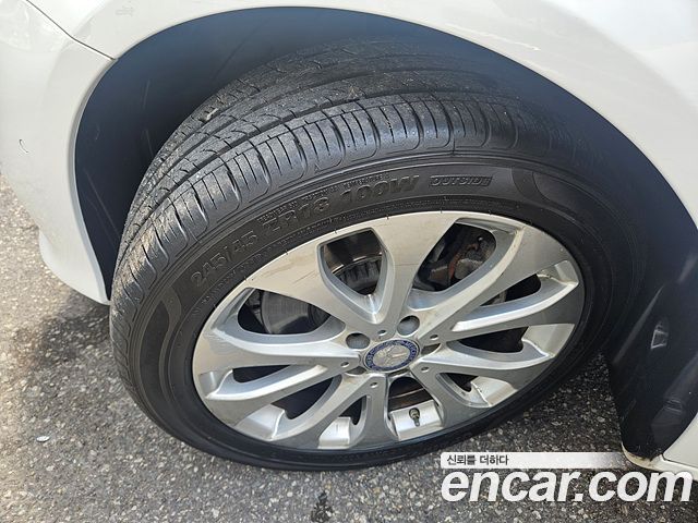 Mercedes-Benz E-Class E220d Exclusive