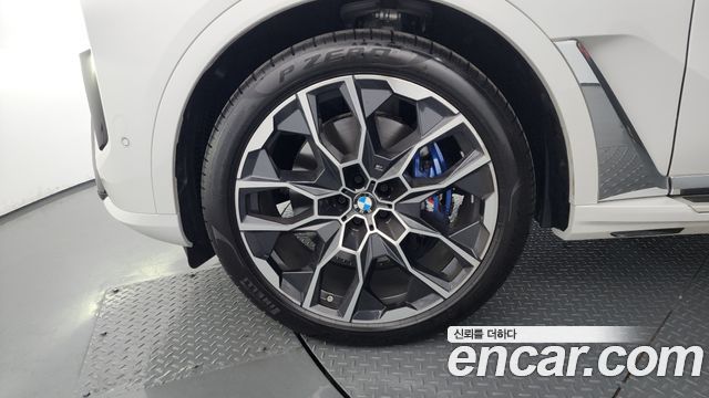 BMW X7 xDrive 40i M Sport 6STR