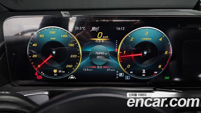Mercedes-Benz GLB-Class GLB200 d