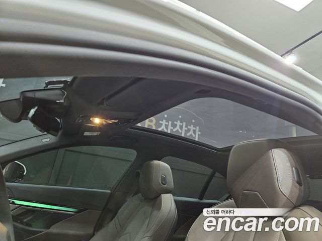 BMW 5-Series 520i M Sport
