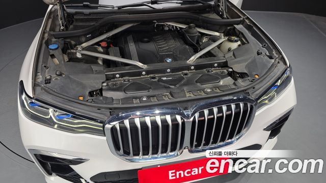 BMW X7 xDrive 40i M Sport 6STR