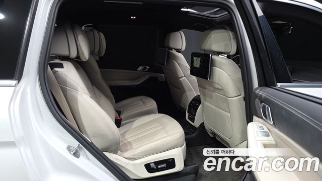 BMW X7 xDrive 40i M Sport 6STR