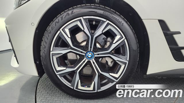 BMW i4 eDrive40 M Sports