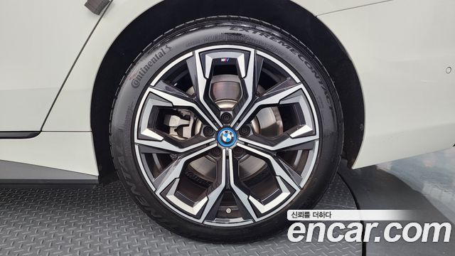 BMW i4 eDrive40 M Sports