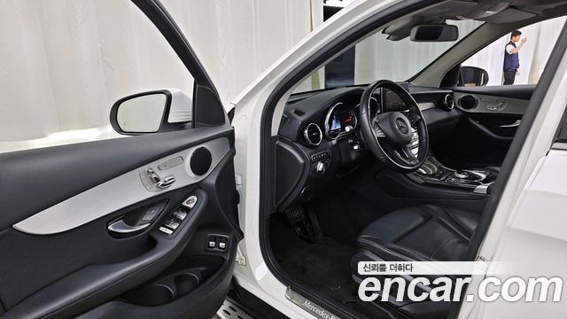 Mercedes-Benz GLC-Class GLC350e 4MATIC Premium