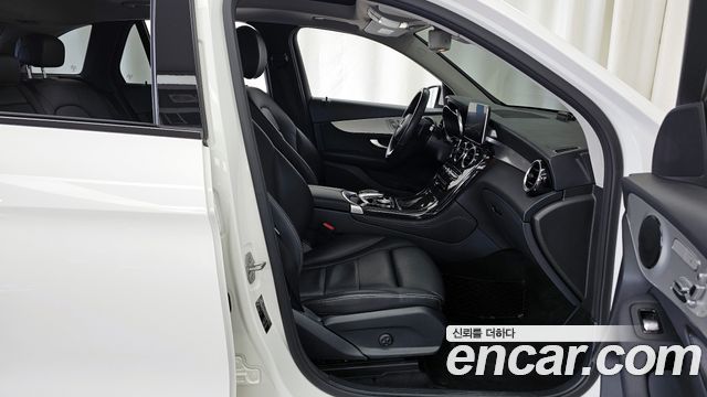 Mercedes-Benz GLC-Class GLC350e 4MATIC Premium