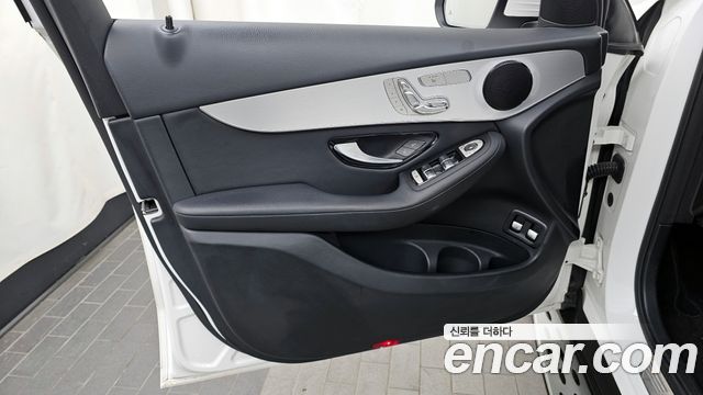 Mercedes-Benz GLC-Class GLC350e 4MATIC Premium