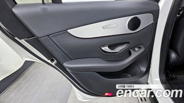 Mercedes-Benz GLC-Class GLC350e 4MATIC Premium