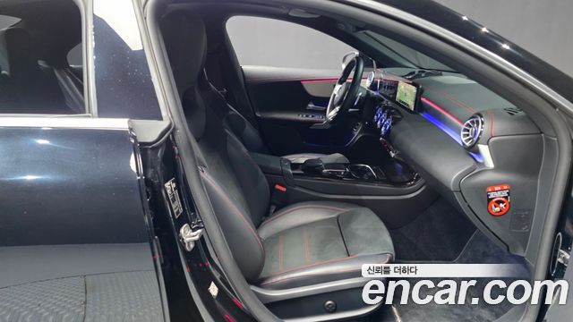 Mercedes-Benz CLA-Class CLA250 4MATIC