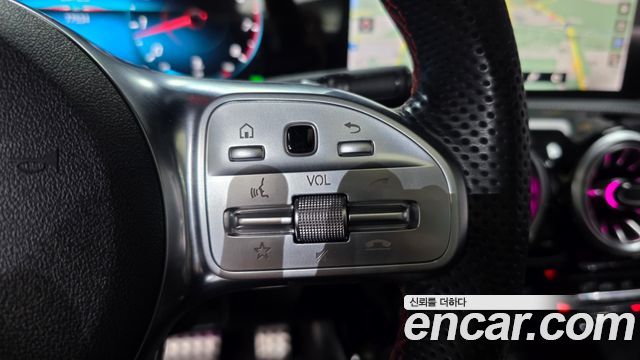 Mercedes-Benz CLA-Class CLA250 4MATIC
