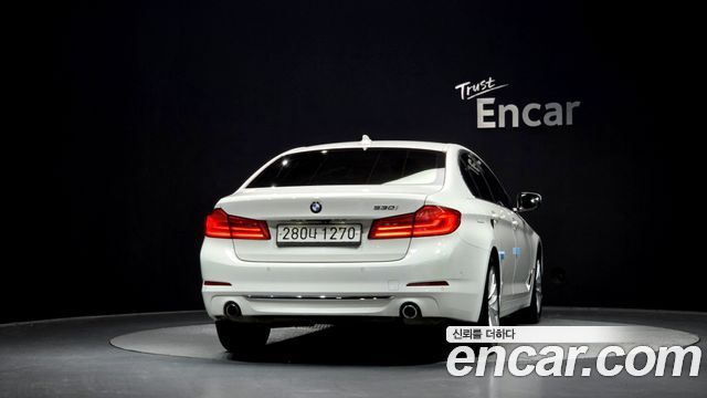 BMW 5-Series 530i Luxury Plus