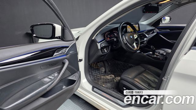 BMW 5-Series 530i Luxury Plus