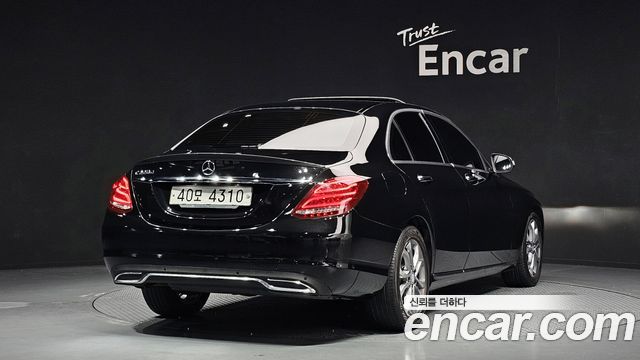Mercedes-Benz C-Class C220 d Avantgarde