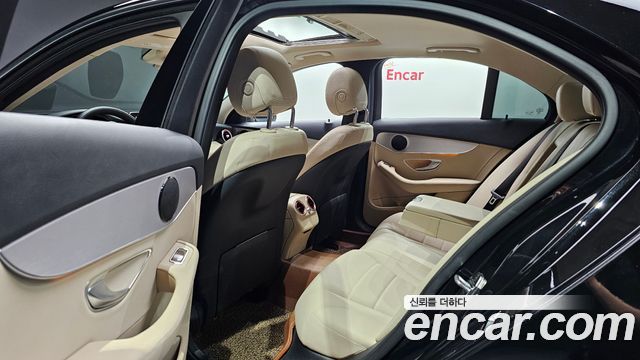 Mercedes-Benz C-Class C220 d Avantgarde