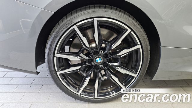 BMW 8-Series M850i xDrive Coupe